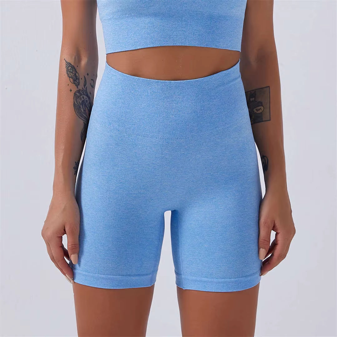 Quick-Dry Training Set — Women'S Tee + High-Waist Capri · REF BP-CMP-002