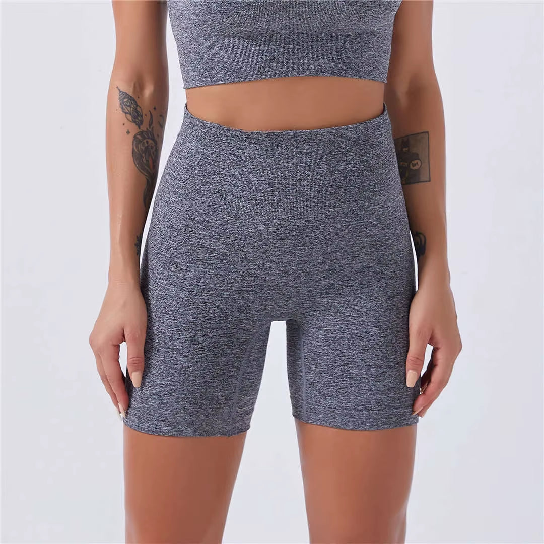 Quick-Dry Training Set — Women'S Tee + High-Waist Capri · REF BP-CMP-002